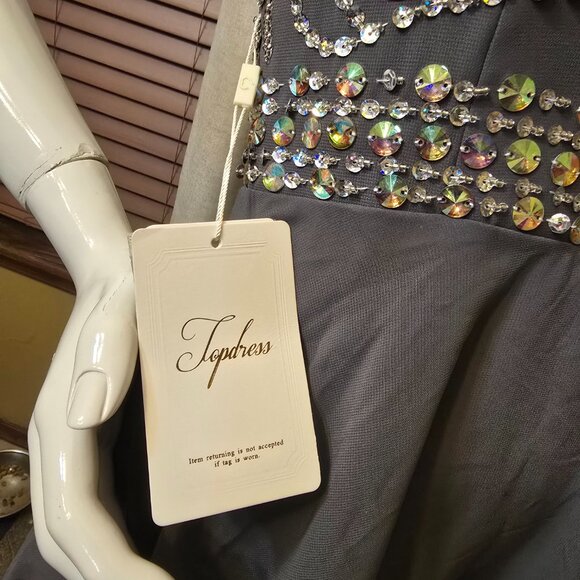 🏷️NWT - TOPDRESS Short Beaded Prom Dress Halter sz 2 - NWT🏷️ - Picture 7 of 9